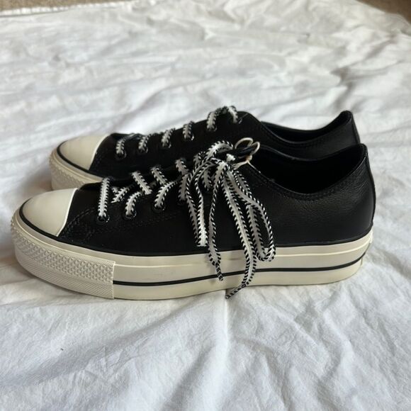 Converse Black Sneakers with White Rubber Toe Cap and Laces - Picture 4 of 8